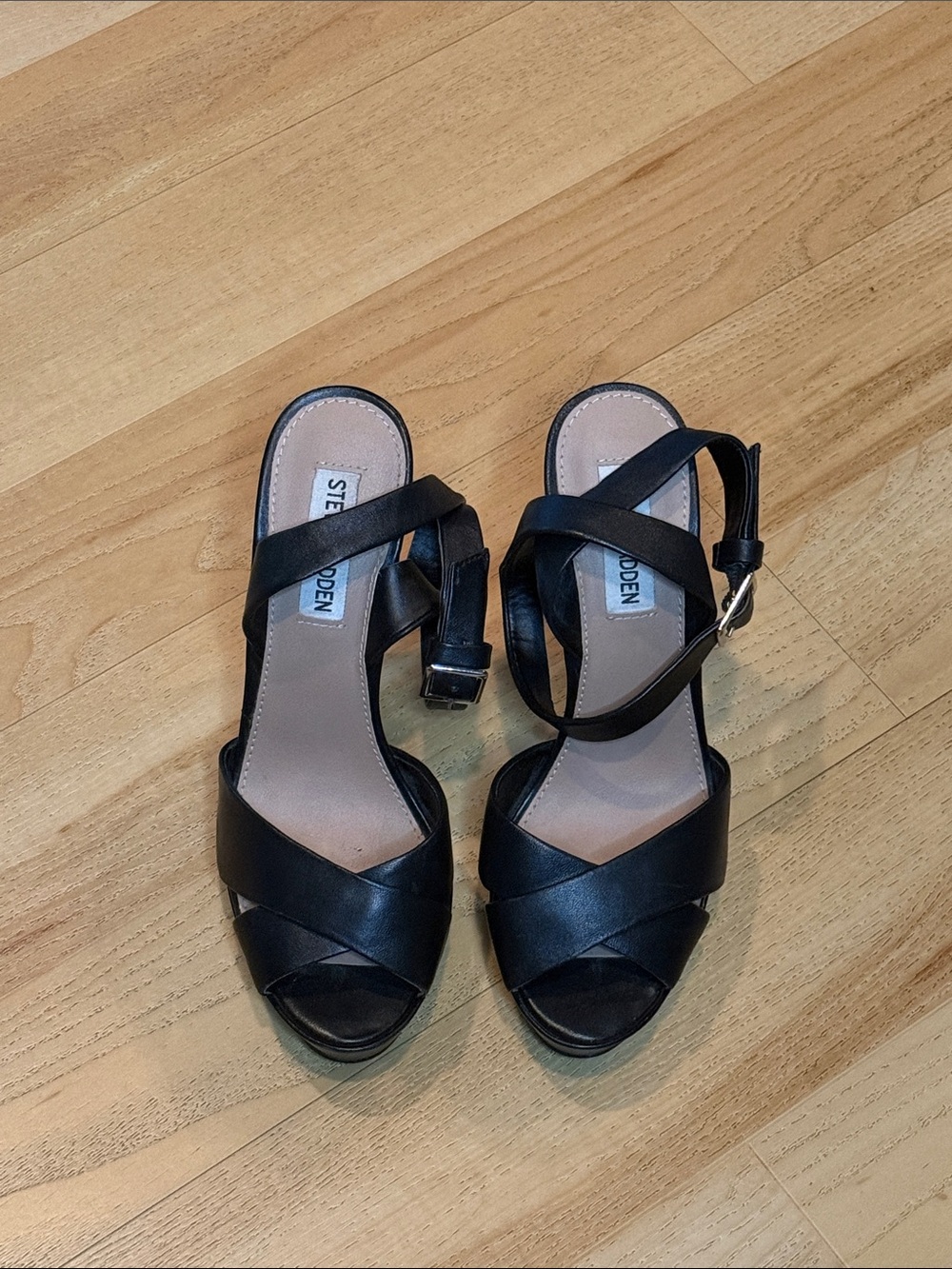 Steve Madden Black Crisscross Leather Heeled Sandals